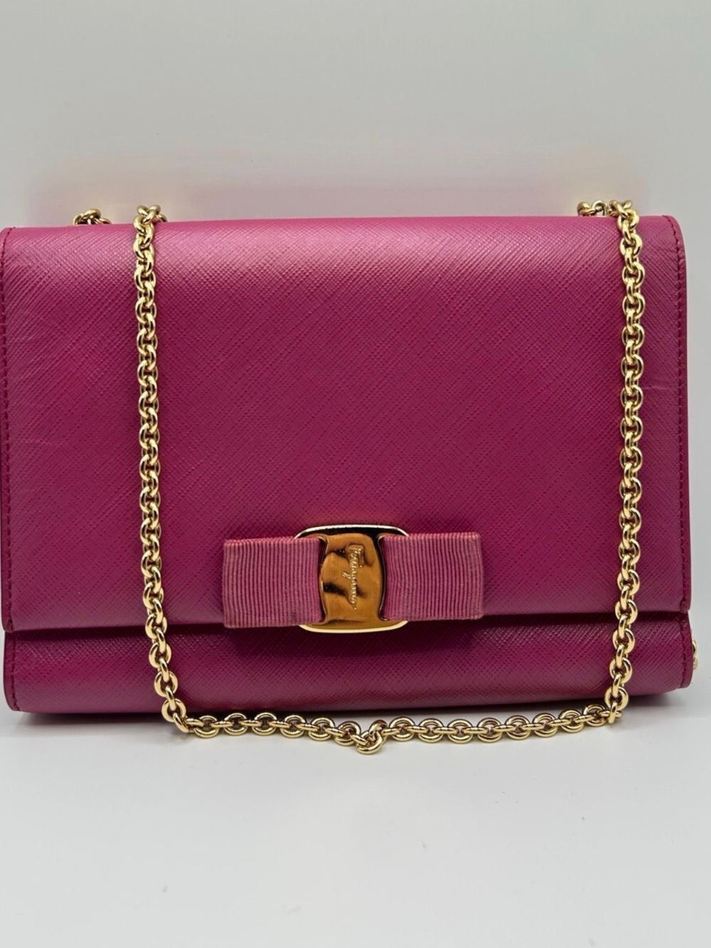 Salvatore Ferragamo Vara Bow Mini Crossbody Bag in Fuchsia